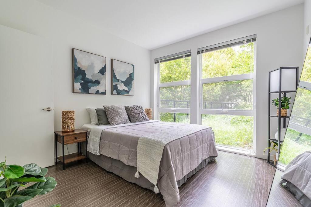 One Bedroom Luxury Apartment Seattle Dış mekan fotoğraf