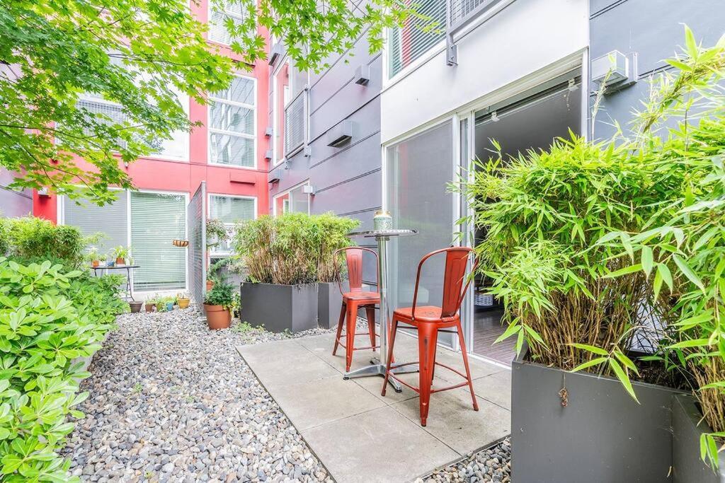 One Bedroom Luxury Apartment Seattle Dış mekan fotoğraf